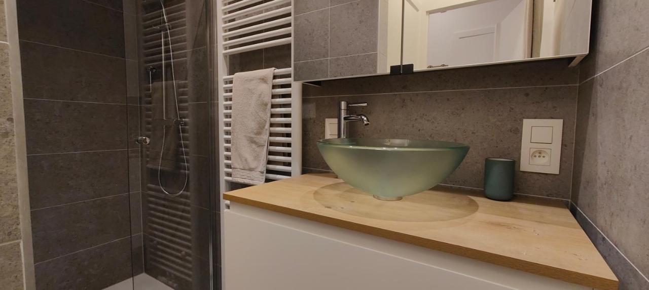 Centrum Luxe Appartement Ost 2 Plus 2 Oostende Dış mekan fotoğraf
