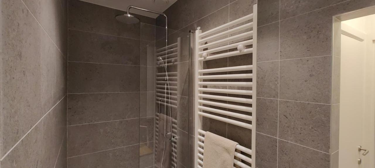 Centrum Luxe Appartement Ost 2 Plus 2 Oostende Dış mekan fotoğraf